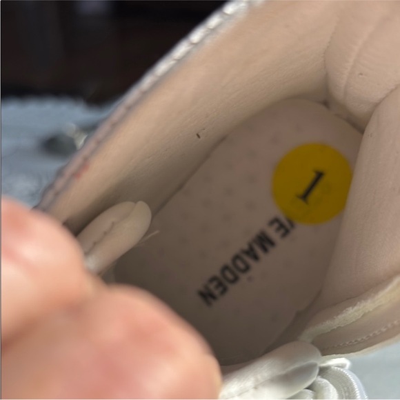 Steve Madden Girls' J-Winston High Top Platform Sneakers (Youth) size‎ 1 - Picture 9 of 9